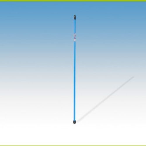 Palo universal de 1,40 para todo tipo de cepillos y fregonas gracias a su exclusiva rosca que permite un fácil encaje. Su material rugoso permite un mejor agarre.